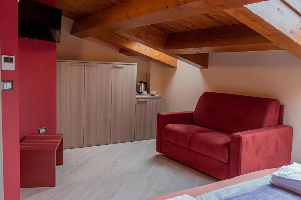 Dimora Del Corso Hotel Rotonda Exterior photo